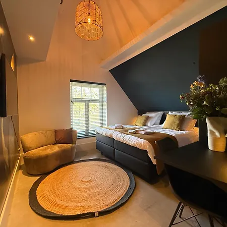 Bed & Breakfast Louwi Breugel