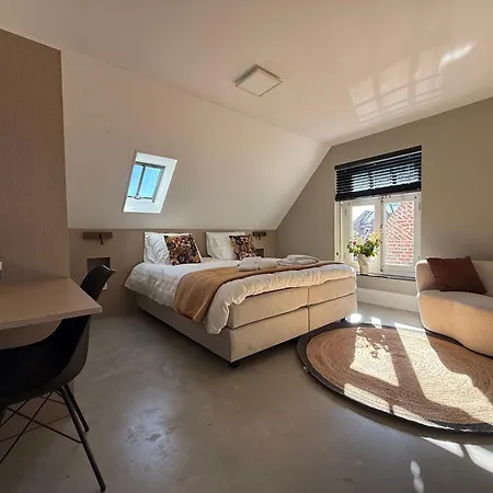 Bed & Breakfast Louwi Breugel